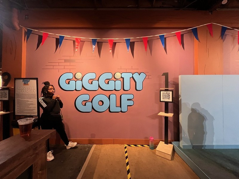 Entrance to the Family Guy Giggity Golf first hole