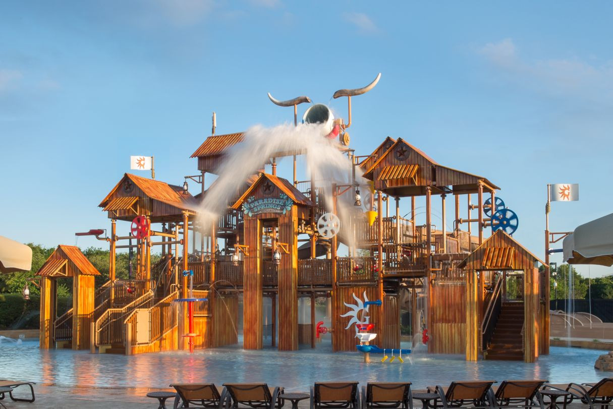 Gaylord Texan Resort Paradise Springs water playground