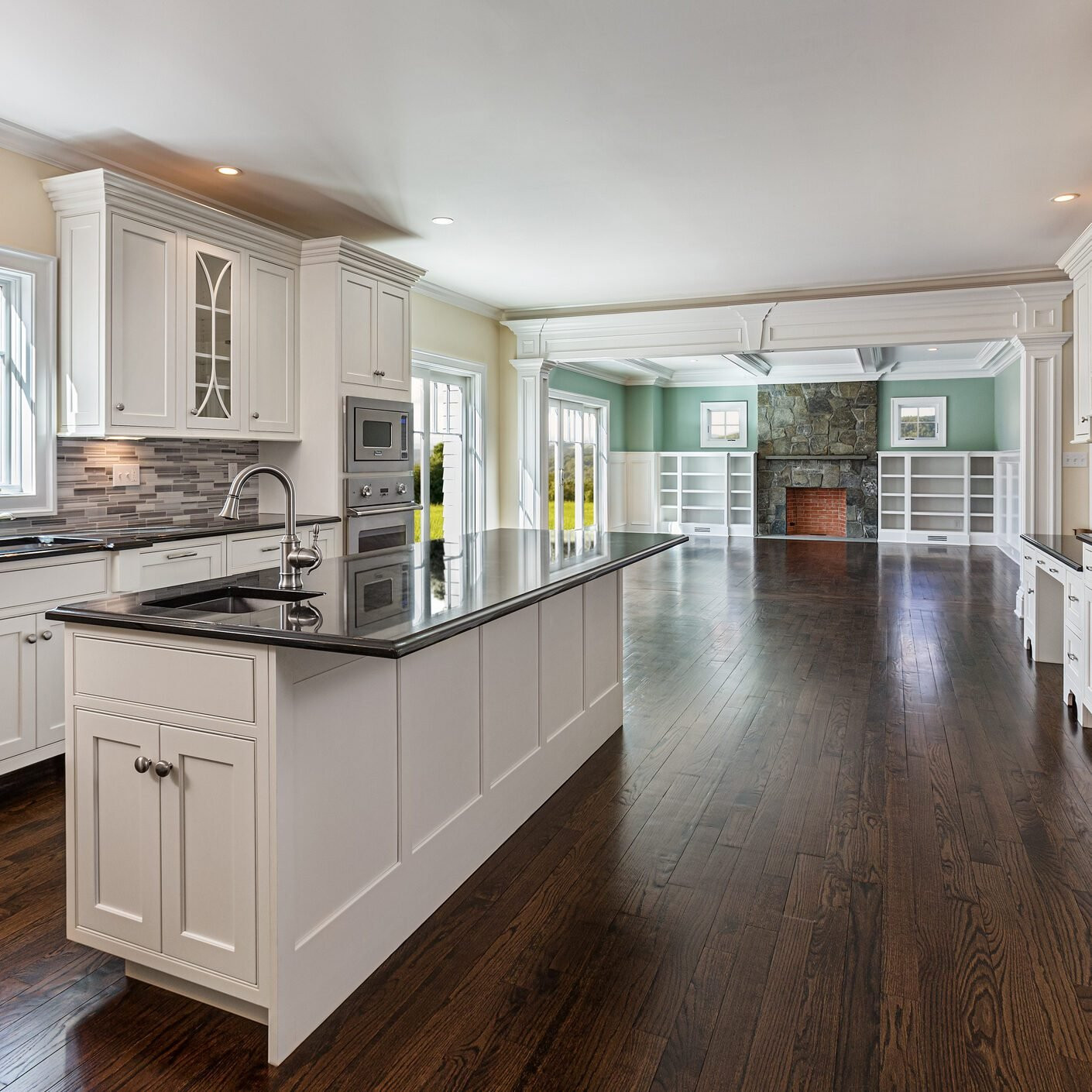 Open floor plan kitchen and adjacent Breakfast nook and living Room