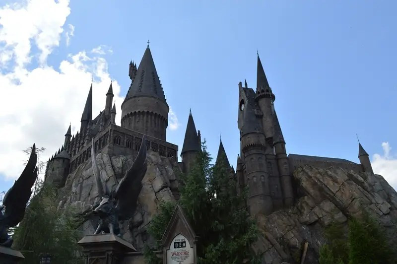 Hogwarts Castle at Universal Orlando illuminated at night