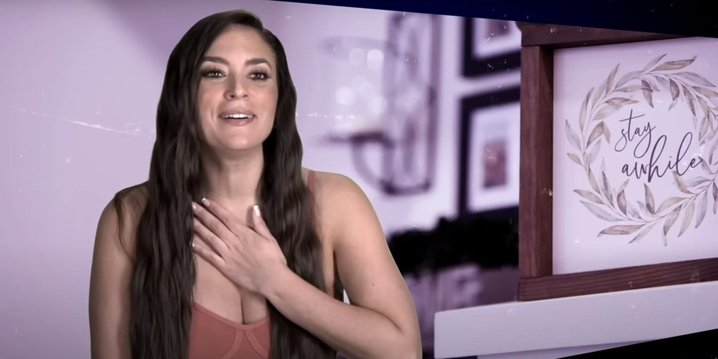 Sammy doing a diary room session in Jersey Shore: Family Vacation, hand to her chest smiling.