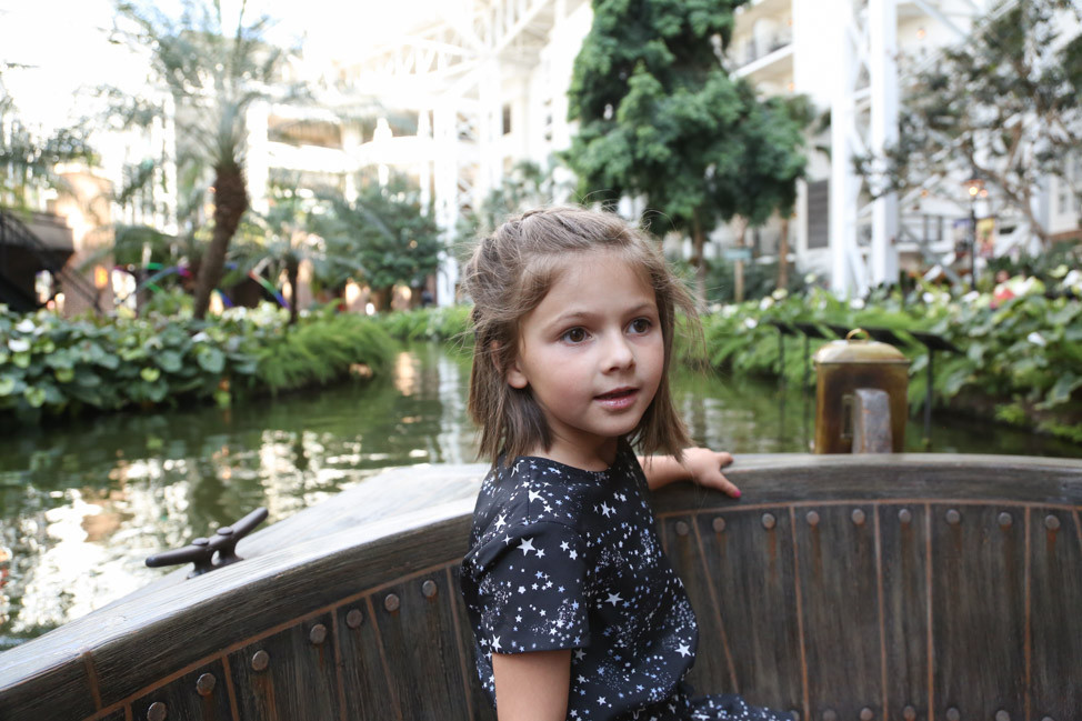 Family on Delta Riverboat Tour at Opryland
