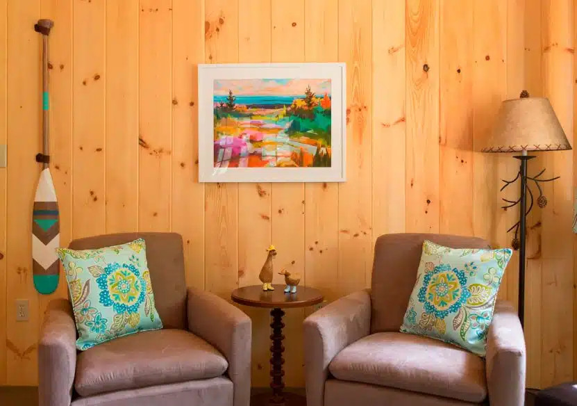 Comfortable seating area at the Quisisana Resort, Maine