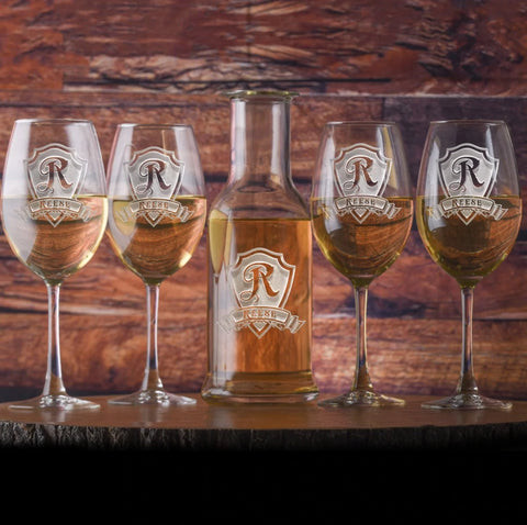Crystal Wine Set is an elegant choice for holiday gifts