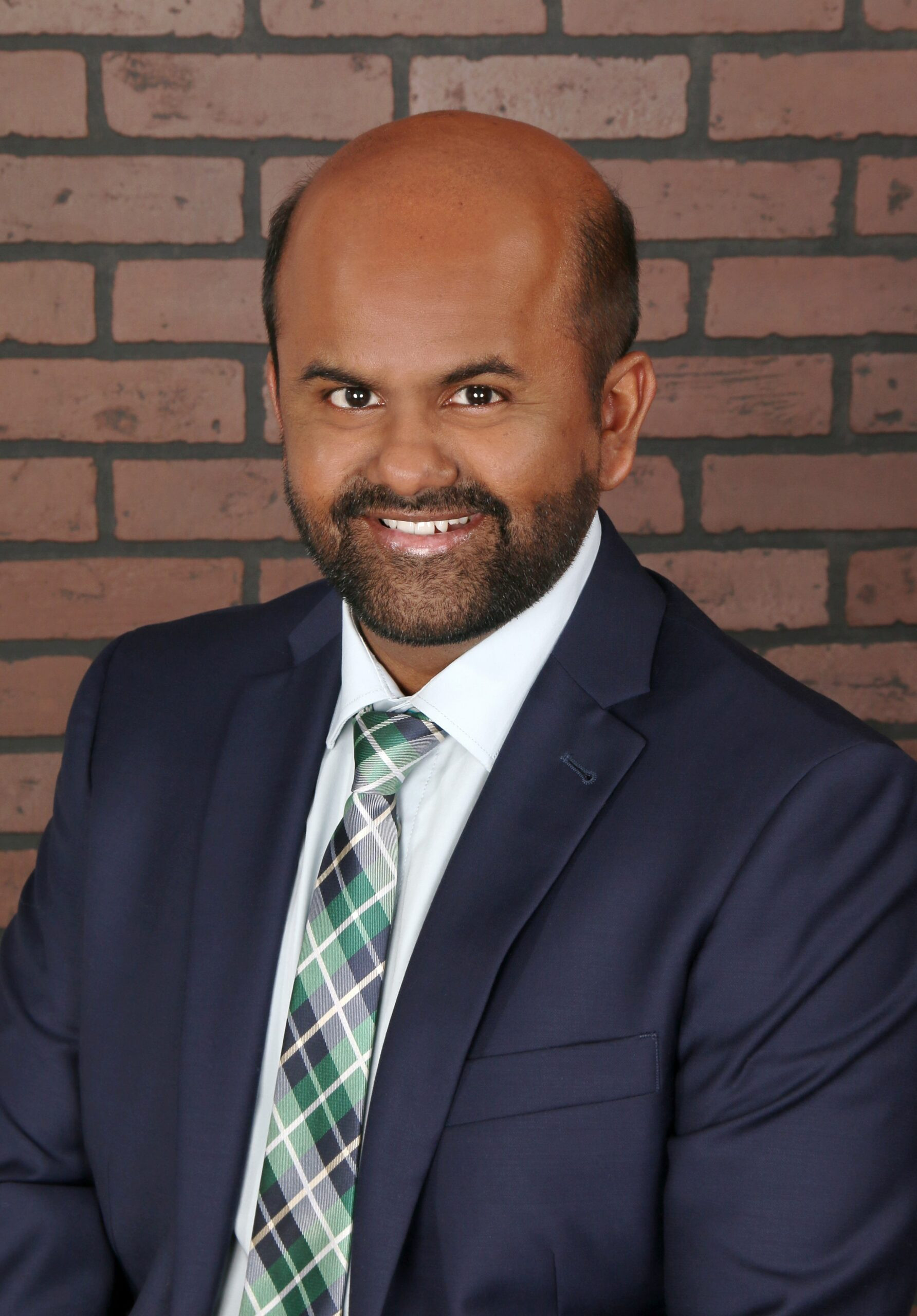 Harry-M-headshot-1-scaled