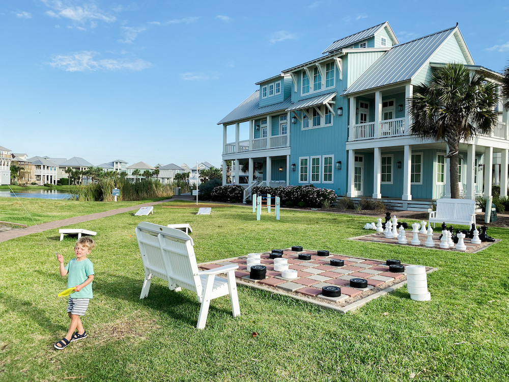 The inviting pools and family-friendly setup at Cinnamon Shore in Port Aransas enhance the vacation experience